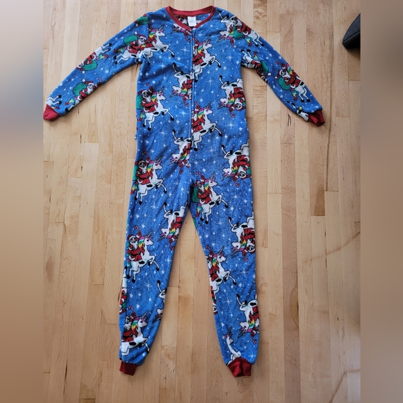 Secret Treasures Christmas One Piece Small/CH (4-6) Footed Pajamas Butt Flap - Picture 2 of 14